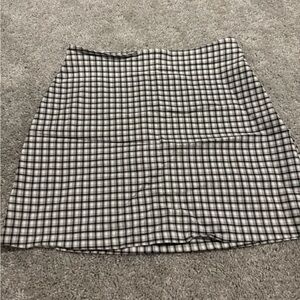 Hollister Black and White Plaid Mini Skirt